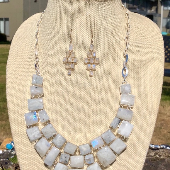 SOLD Moonstone Earrings - Picture 2 of 8